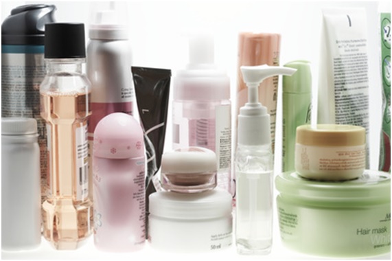 Las 10 sustancias tóxicas que acechan en los cosméticos tradicionales