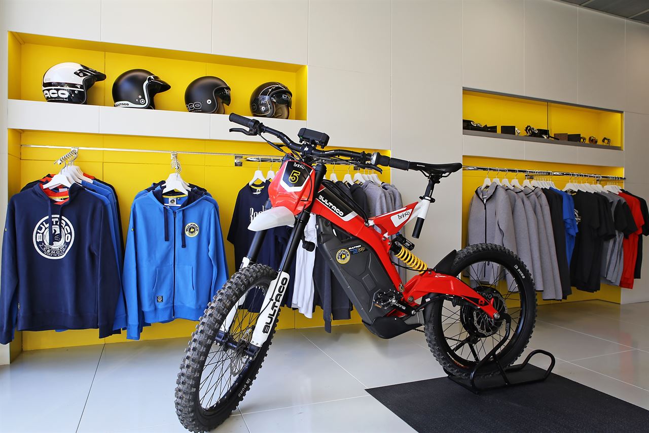 Bultaco abre tienda en Barcelona para vender su moto eléctrica Brinco R