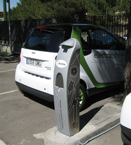 El Gobierno destinará 81 millones a fomentar la demanda de coches eléctricos