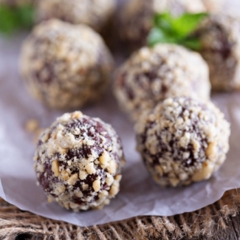 Recetas Ecológicas: Bombones de azukis y avellanas