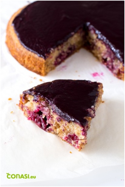 ‘Recetas Ecológicas’: Bizcocho con mermelada de arándanos