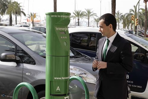 La red de recarga de coches eléctricos de Baleares empezará a funcionar en verano