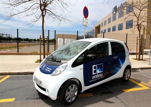 Endesa ‘ apuesta’ por la implantación del coche eléctrico en Baleares