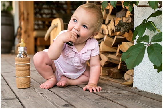 Todo lo que debes saber para escoger un biberón saludable