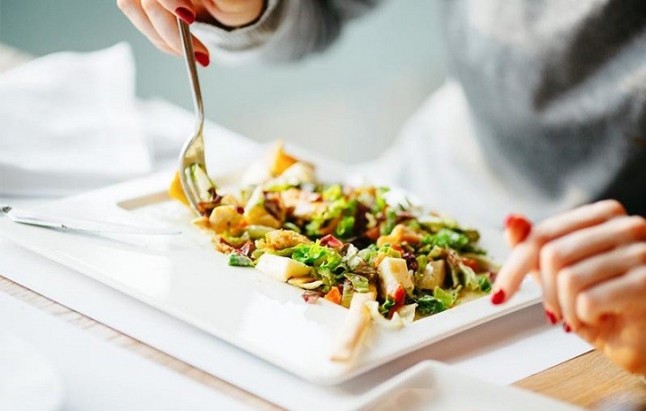 Solo si te alimentas cinco veces al día te mereces un sobresaliente