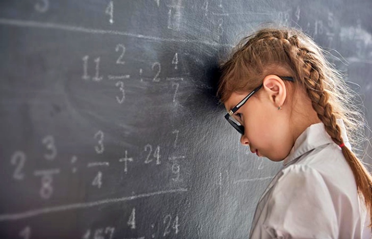 Diez mandamientos para aprender a gestionar el fracaso escolar de tus hijos