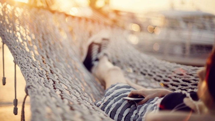 Una siesta corta mejora tu salud