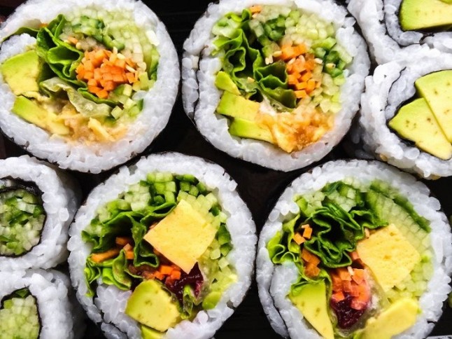 Sushi con vegetales