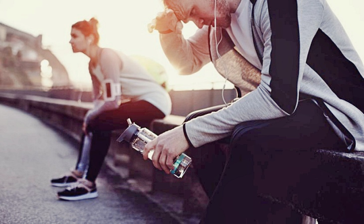 El entrenamiento deportivo excesivo puede agotar el cerebro