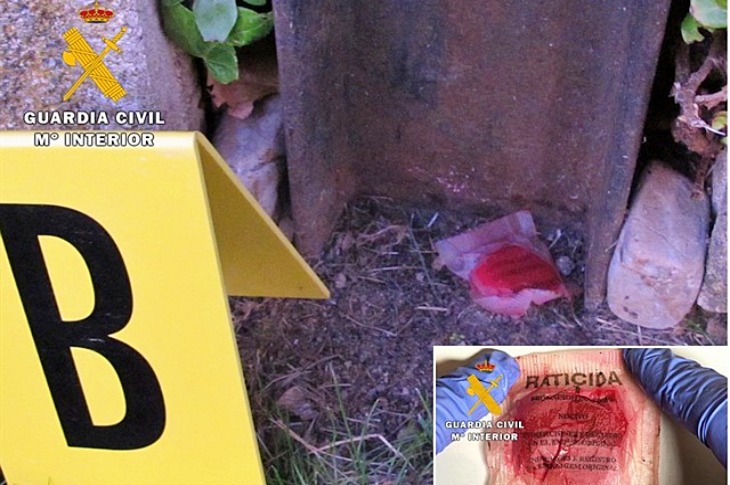 Esparce veneno contra los topillos en el alfoz de Burgos e intoxica a un cachorro