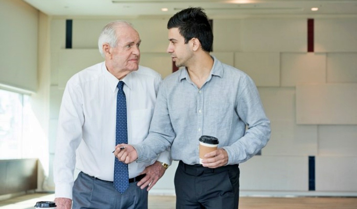 No te dejes discriminar por ser mayor o afectará a tu salud