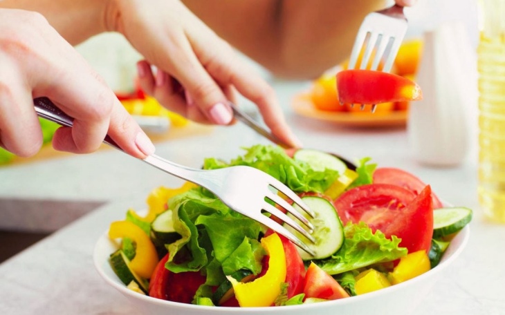 Una dieta alta en vegetales mejorará el rendimiento de quienes padecen esclerosis múltiple