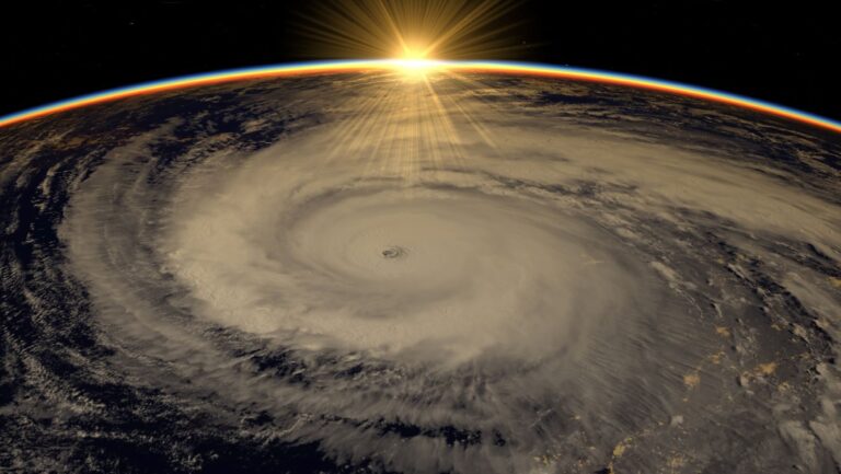 tormentas, huracán