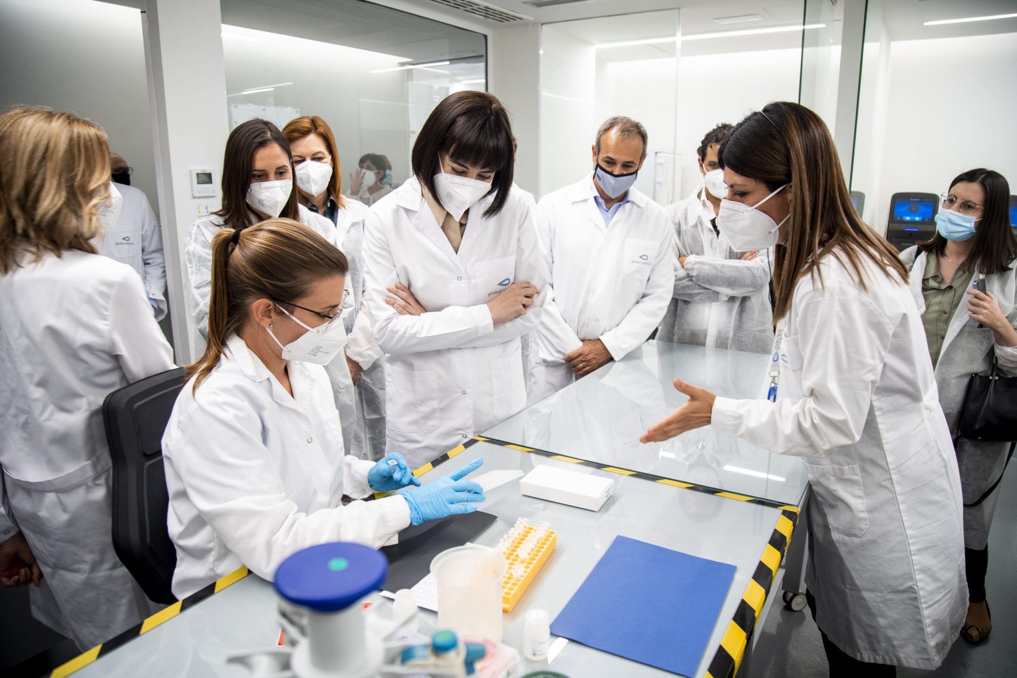 Global Omnium presenta el libro “SARS- GOAnalytics: una herramienta universal para la salud”