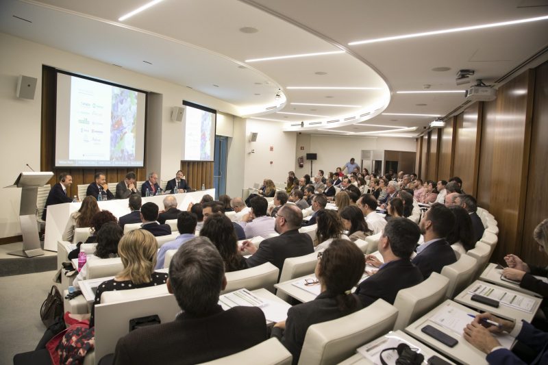 Jornada Debate sobre plásticos y economía circular.