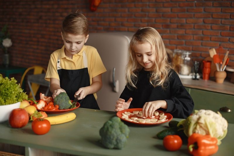 Los españoles comemos MUY mal