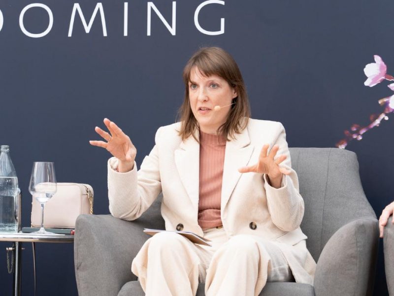 VIII Foro Nissan: 70% eléctricos para 2030