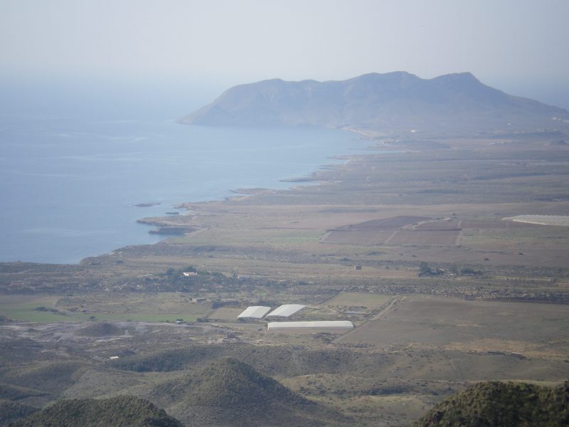 Urbanización encubierta junto a Cabo Cope
