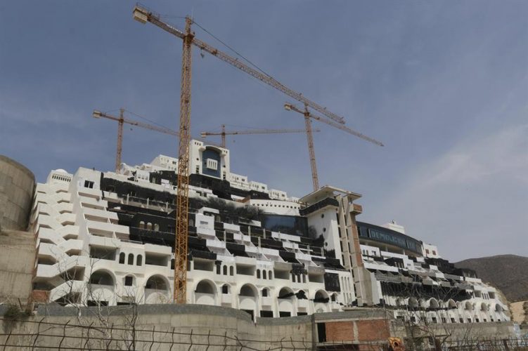 Recurso de amparo ante el Constitucional por el Algarrobico