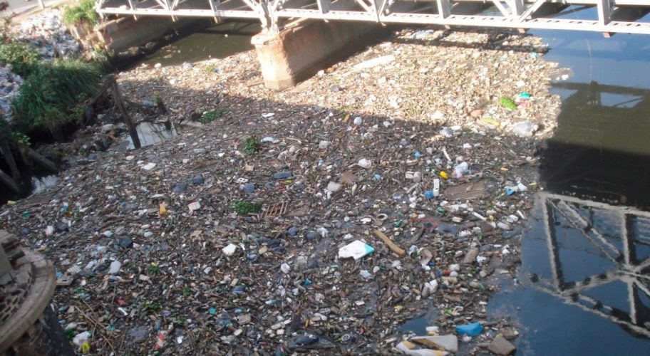 Zonas naturales tan contaminadas como las ciudades