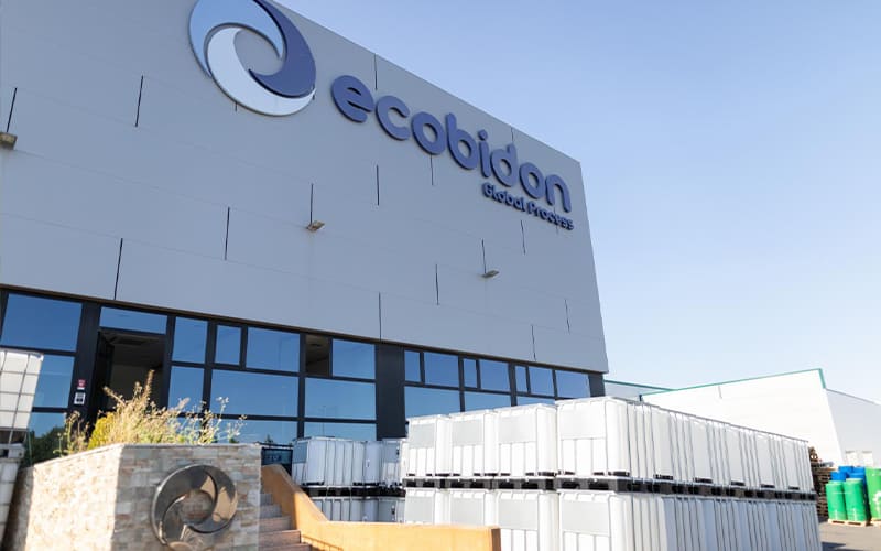 Bidones y GRGs: Cumple con el reciclaje industrial