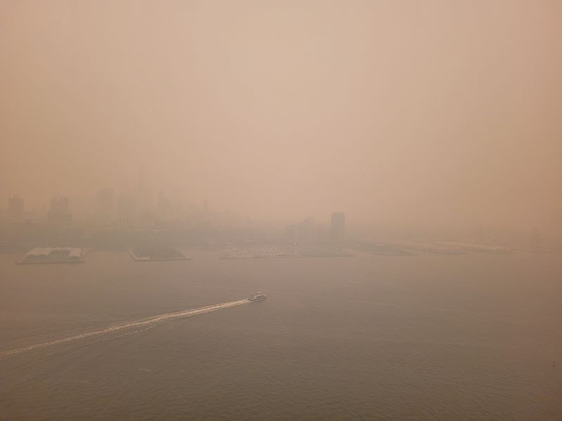 El humo canadiense será letal y carísimo para los EEUU