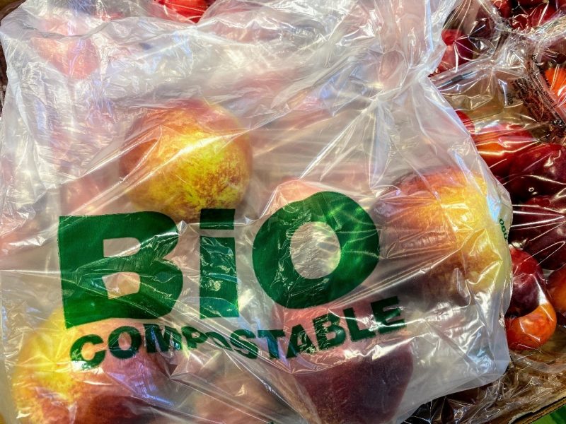 El timo de las 'bolsas compostables'