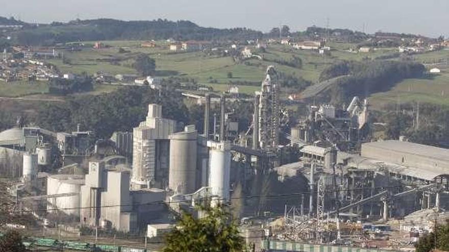 Los infinitos residuos a la cementera de Aboño