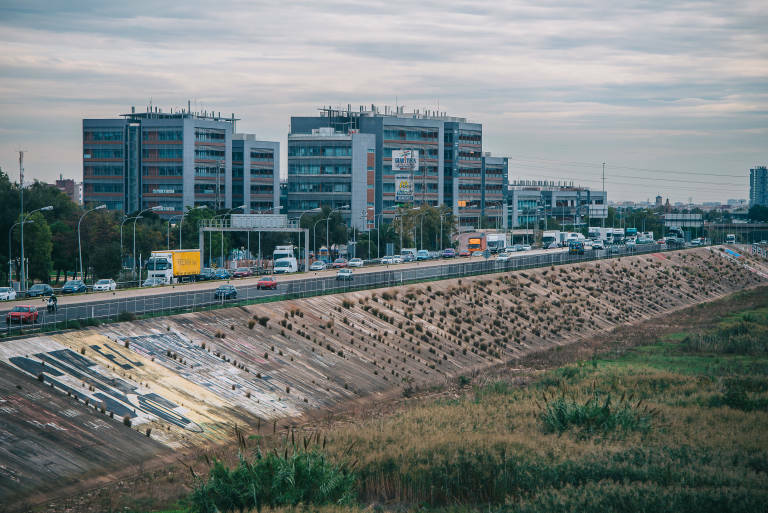 ¿Qué se quiere hacer con el cauce del Turia?