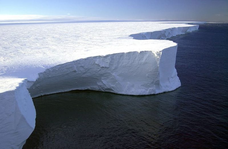 Plataformas de hielo antártico: más delgadas de lo que se creía