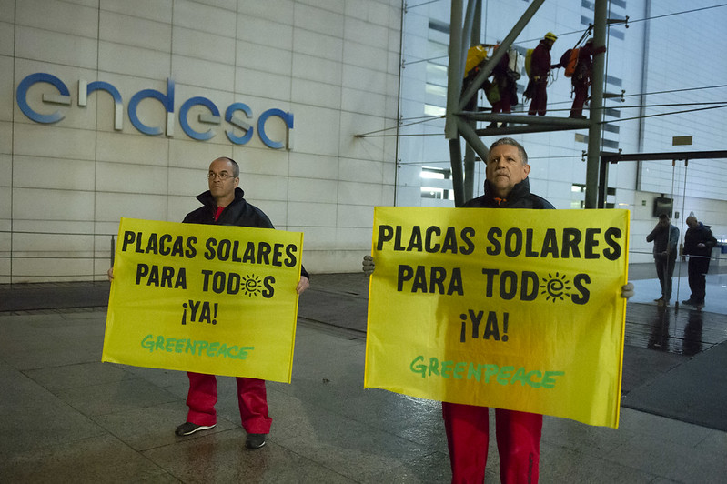 ¿Endesa pone trabas al autoconsumo colectivo?