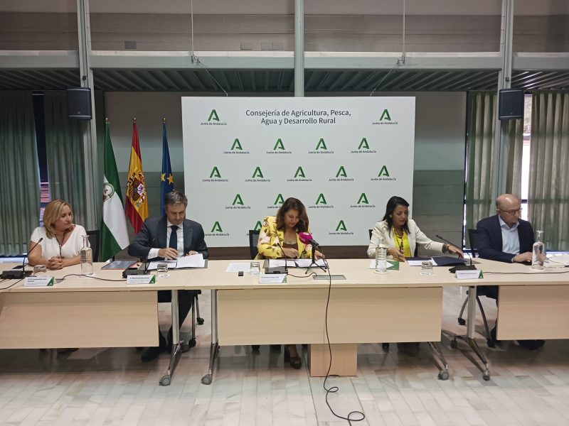 IFAPA y Endesa llevan las renovables a la agricultura y ganadería