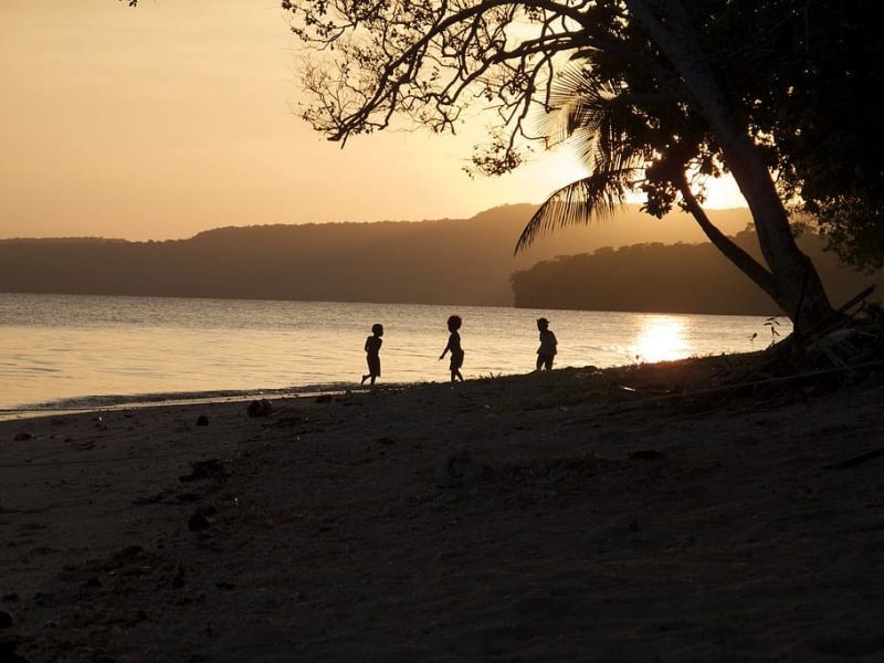 Protección urgente contra el cambio climático para las costas