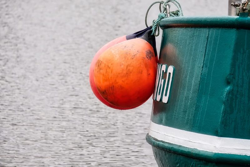 25 buques españoles 'pescados' infraganti y sancionados