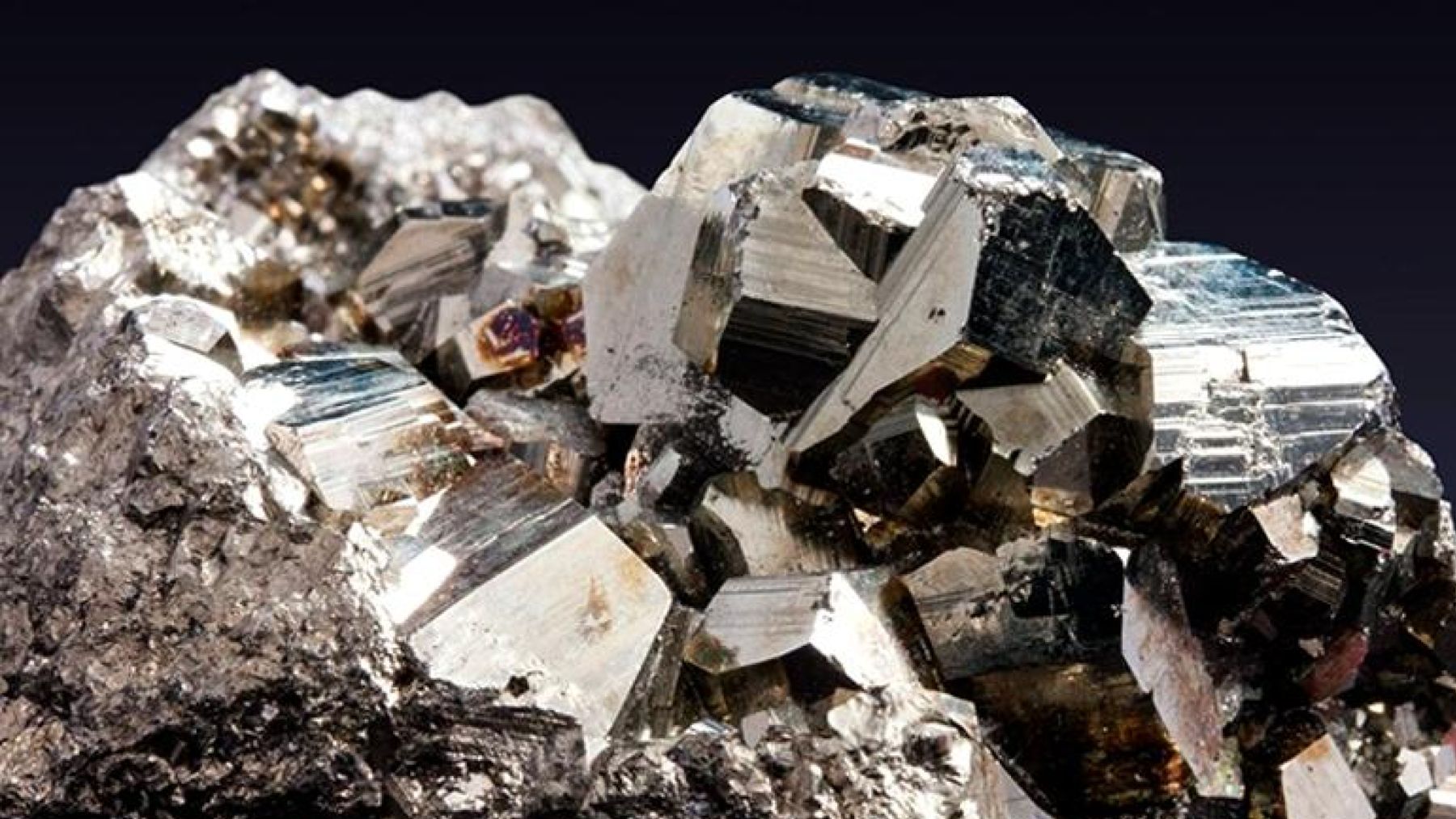 Paneles solares material