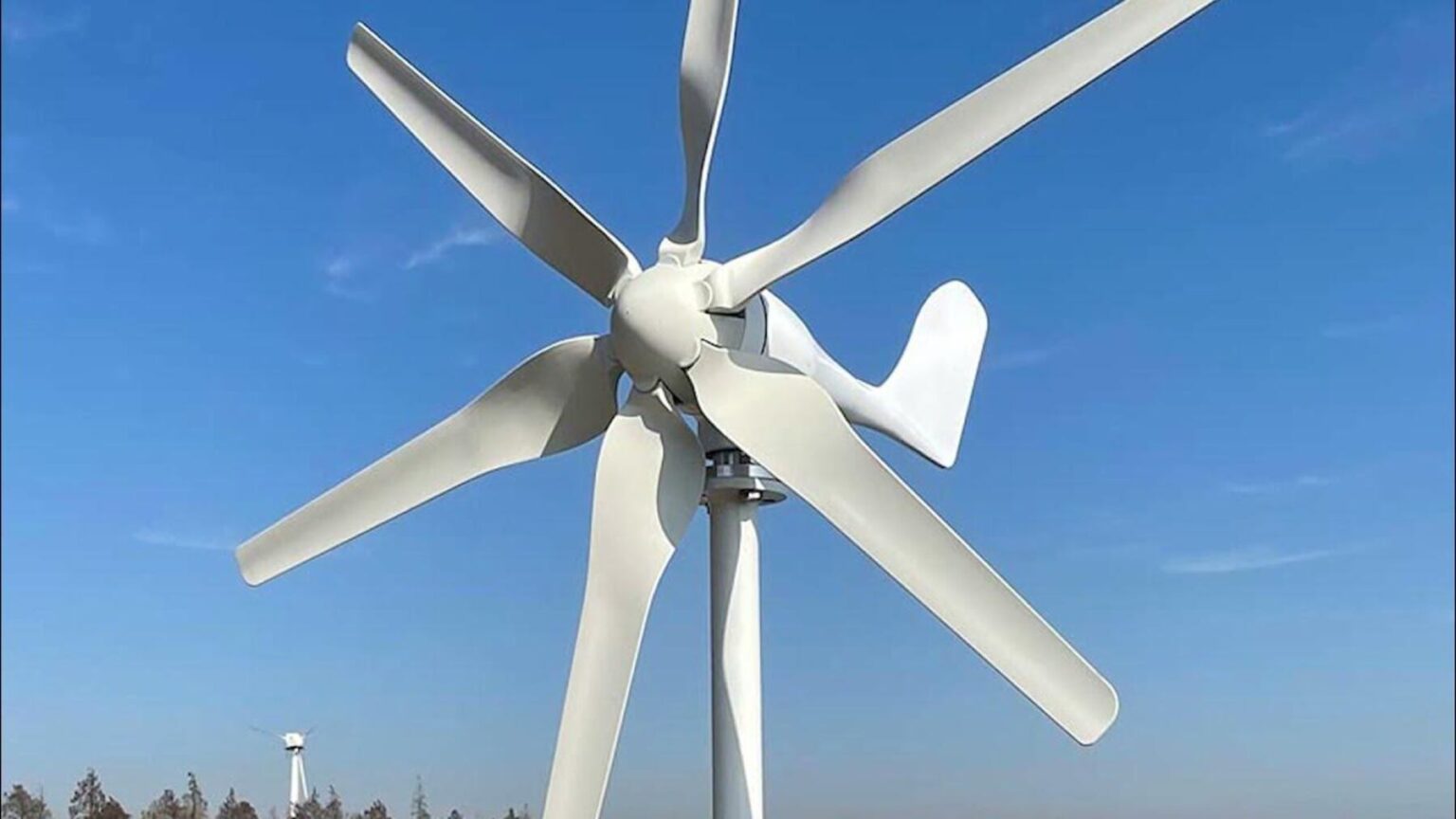 Un aerogenerador para tu casa por 180 euros: energía las 24 horas y se ...