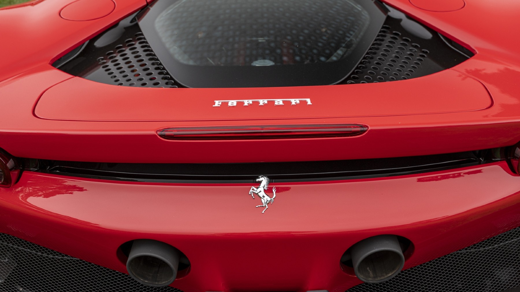 motor híbrido Ferrari