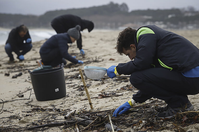Vertido pelets plasticos galicia juzgado