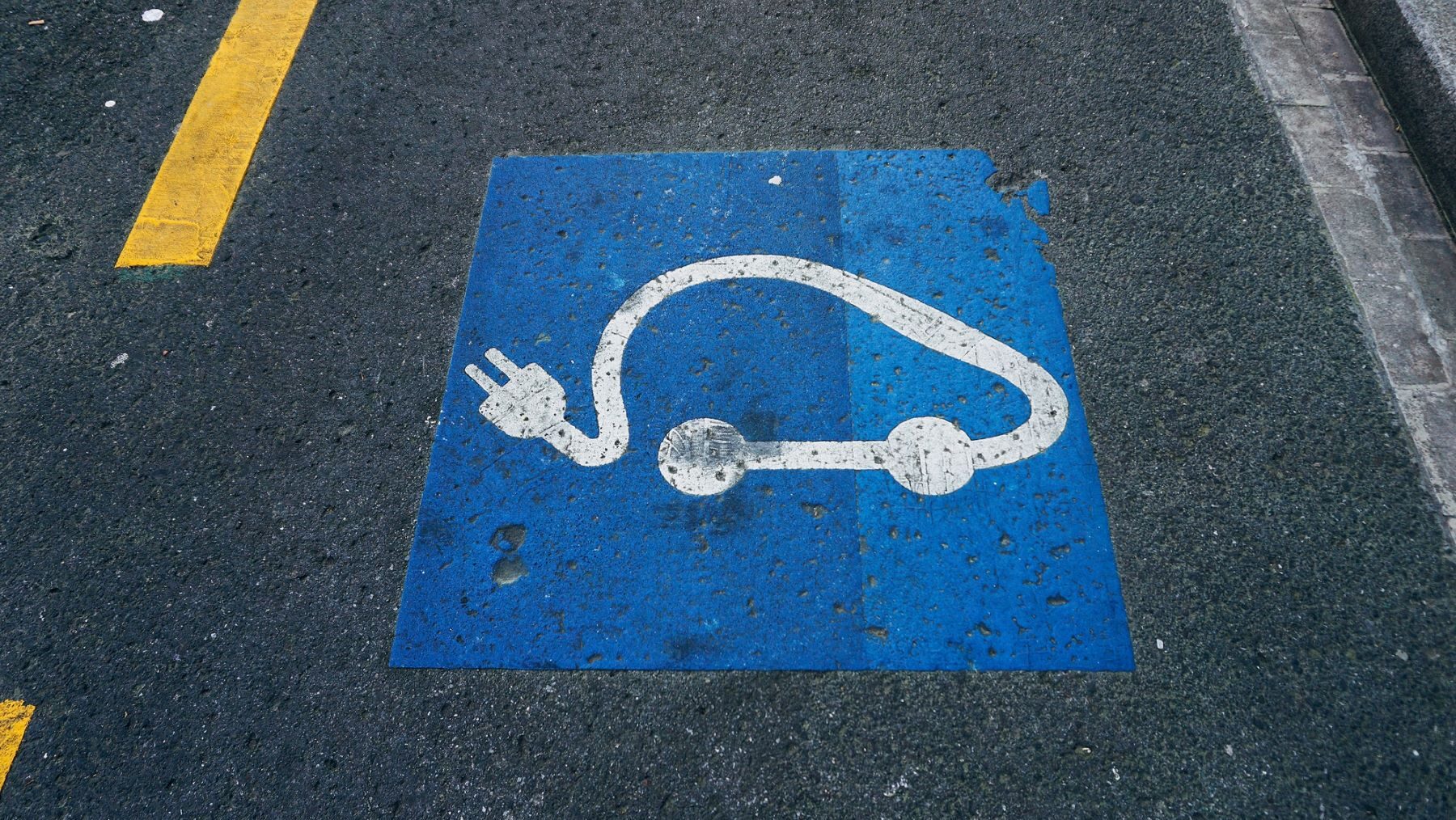 retos coche eléctrico España