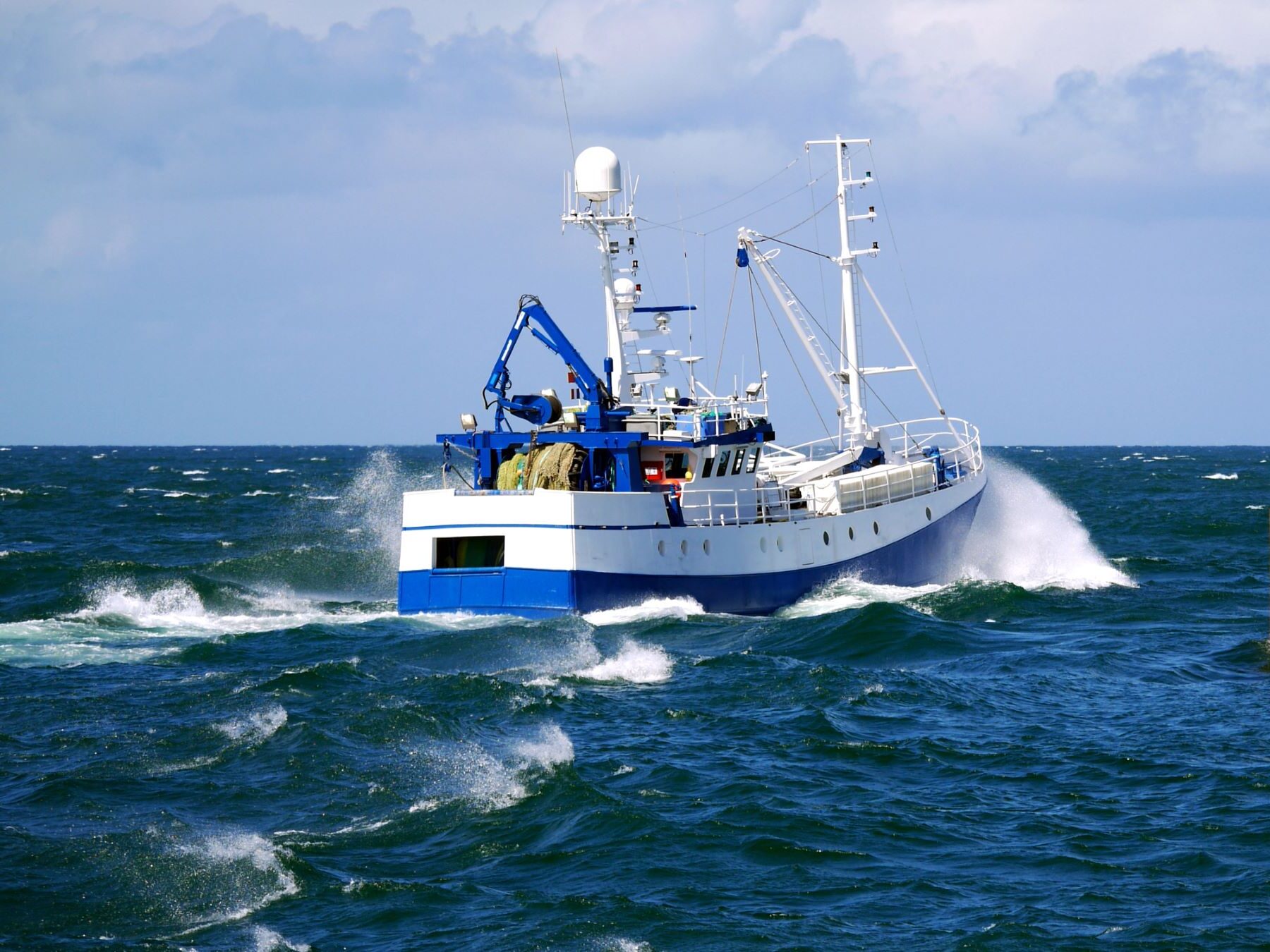 pesca de arrastre áreas marinas protegidas