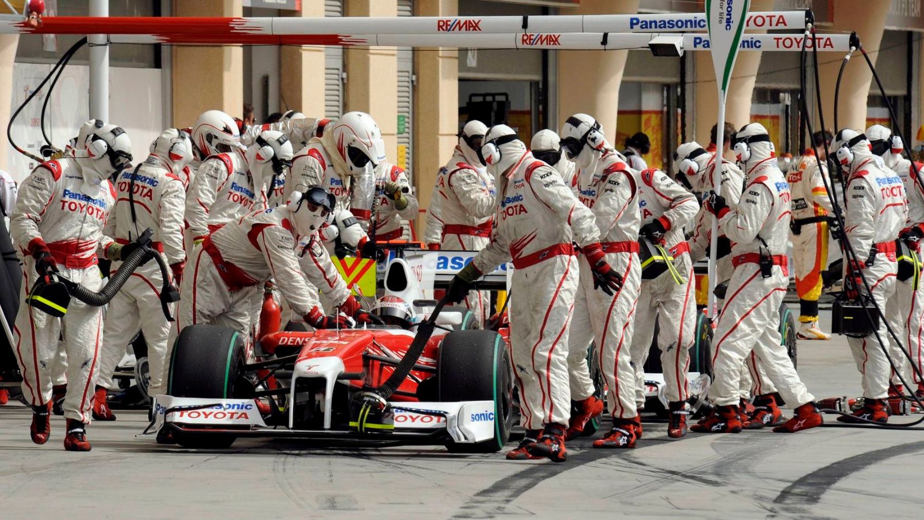 Formula 1 combustible