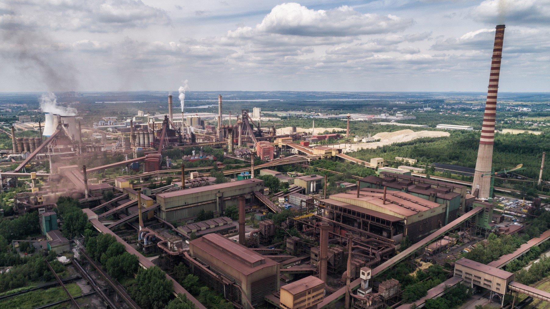 ArcelorMittal subsidios contaminando