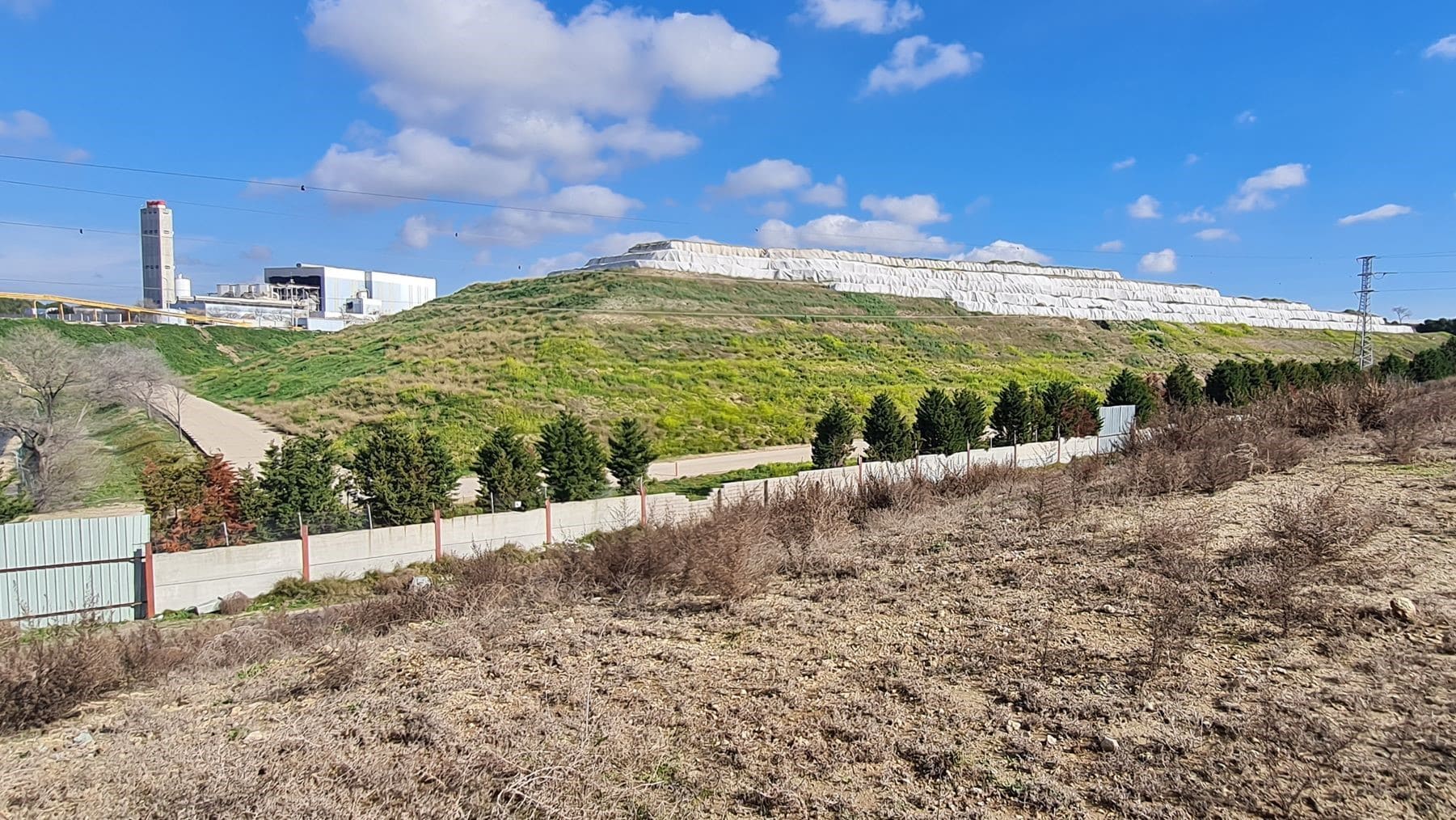 ampliación ilegal vertedero tóxico Santovenia de Pisuerga