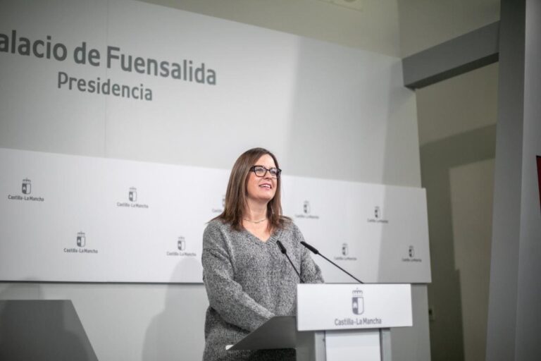 Castilla-La Mancha Plan Acción Frente Cambio Climático Centros Educativos