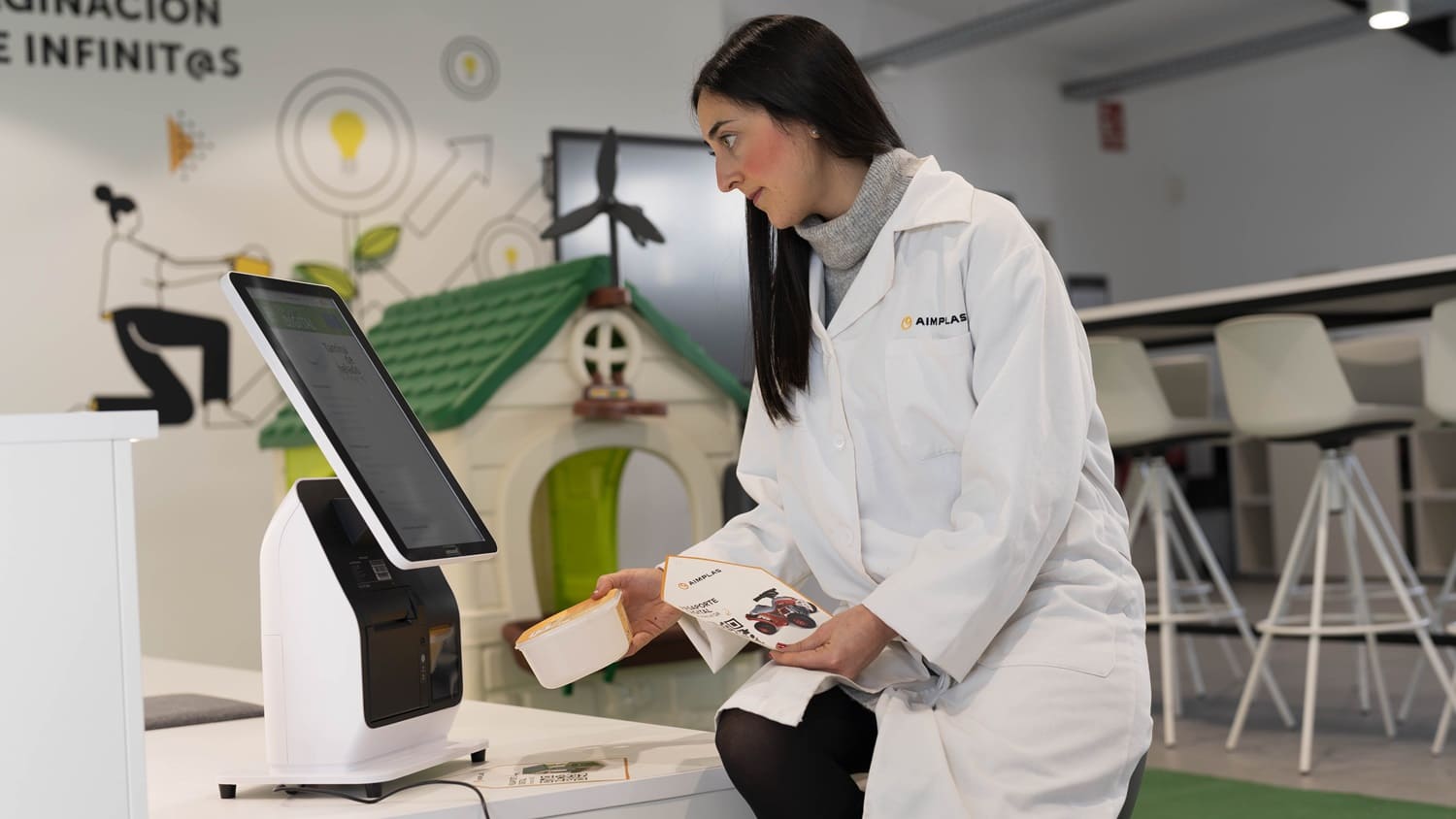 Pasaporte digital plásticos