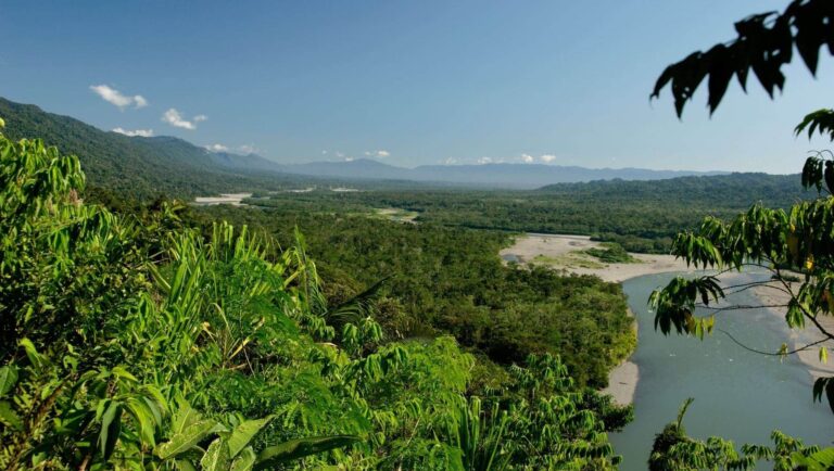 Tecnología conservar proteger Parque Nacional Manu Perú