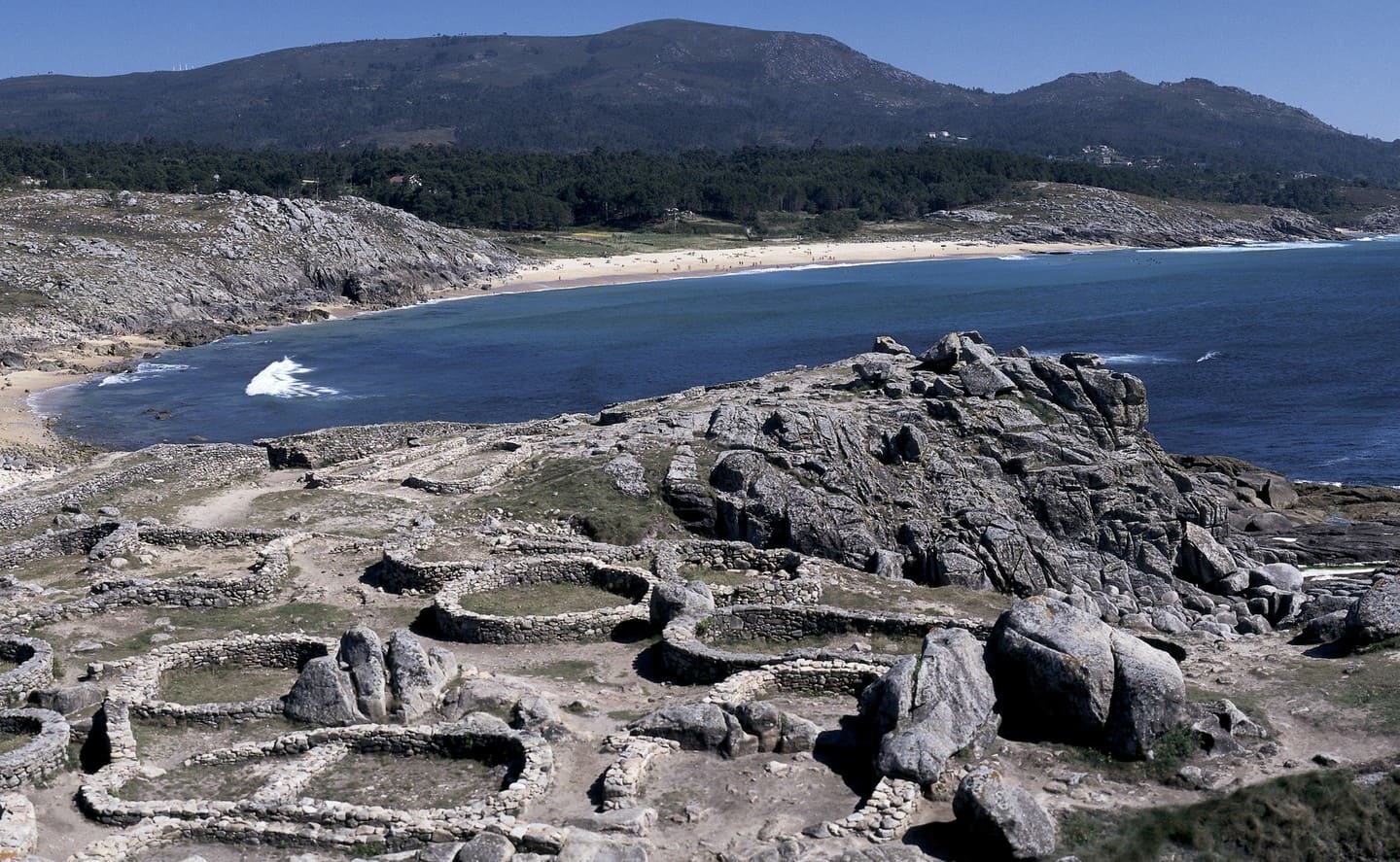 Galicia parques naturales mujeres ilustres
