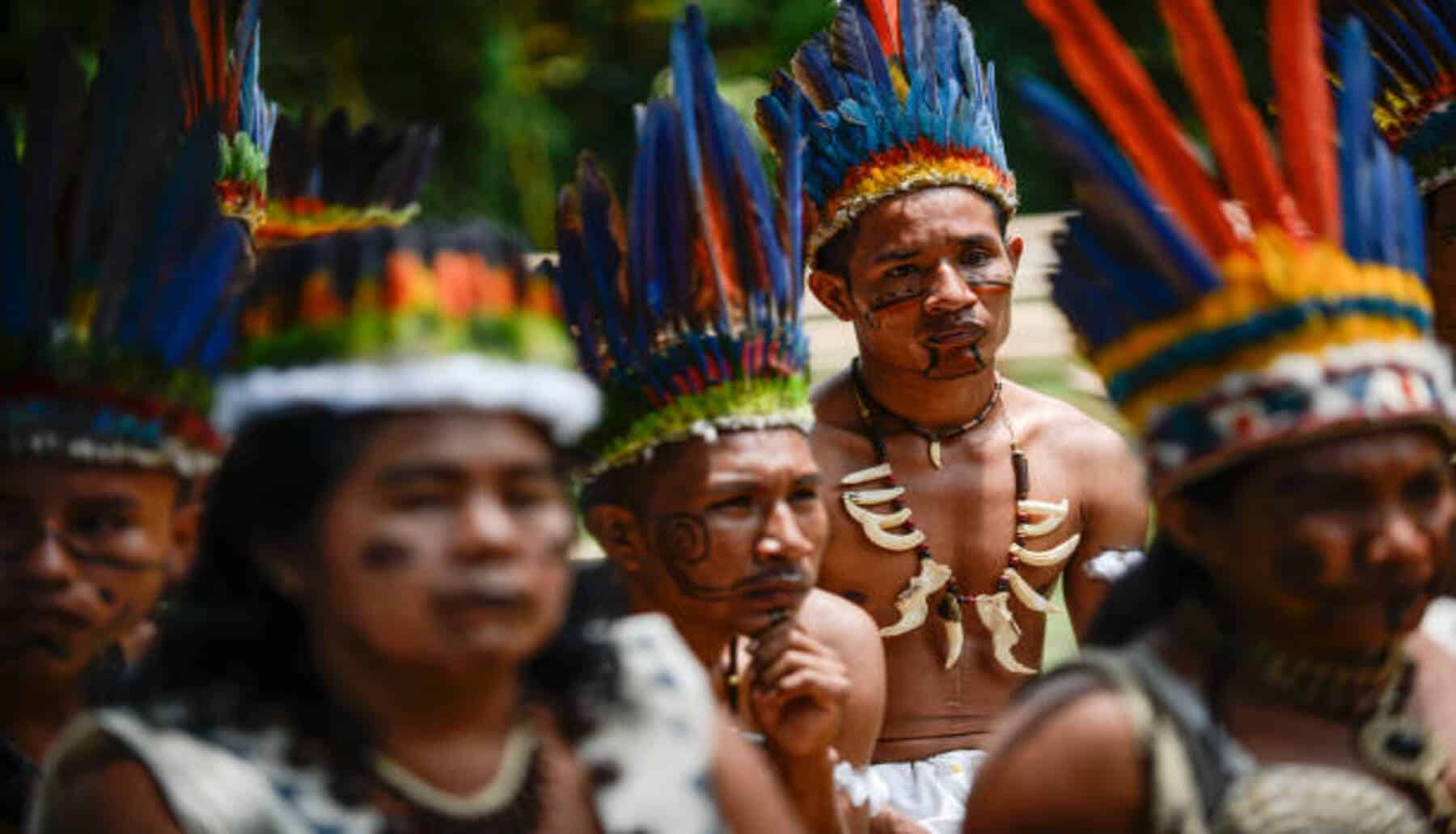 Indígenas de la Amazonía ecuatoriana