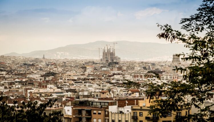 La herramienta tecnológica pionera capaz de predecir la contaminación atmosférica en cada calle de Barcelona