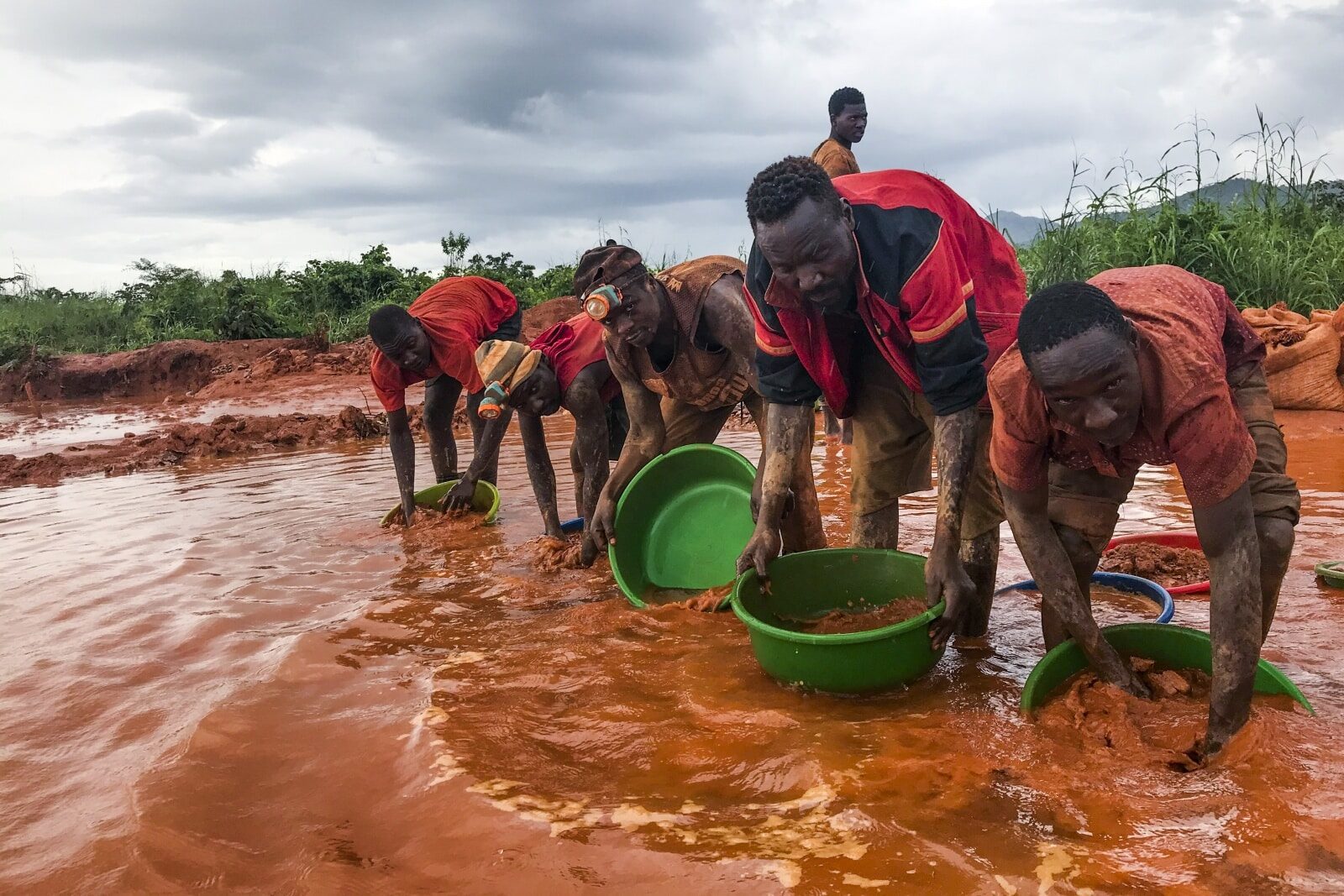 Lucha minería ilegal Brasil
